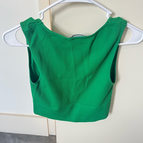 JORDYN JAGGER GREEN CROP TOP - Picture 4 of 4